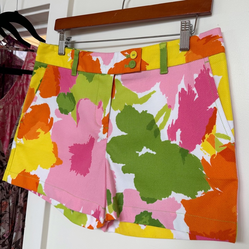 Vineyard Vines Colorful Shorts Size 8
